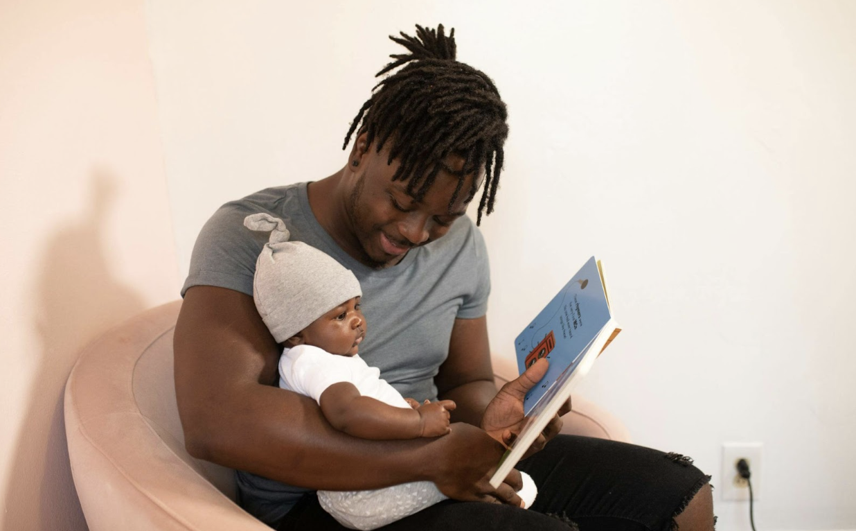 Long-Distance Co-Parenting Tips: Maintaining Strong Relationships Across Distances